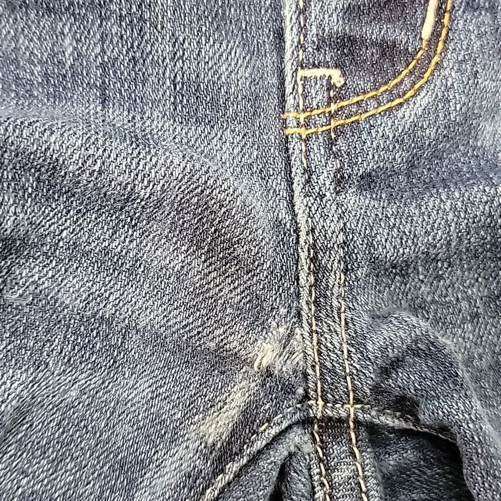 American Eagle cut off denim jean shorts Size 0